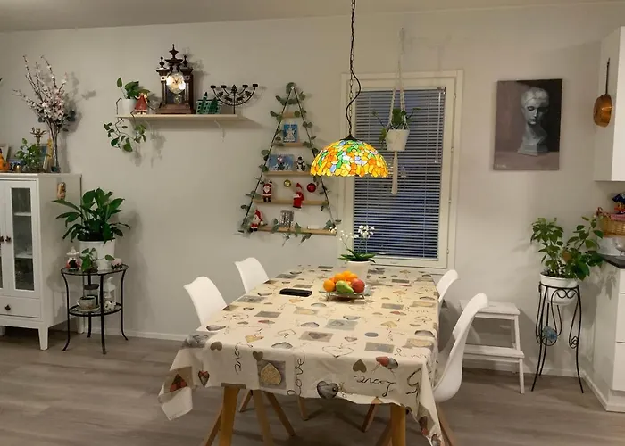 Private Room In The Shared Detached House.