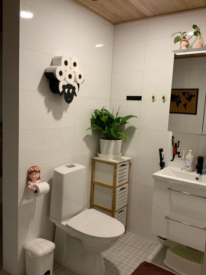 Апартаменты Private In The Shared Detached House. Вантаа